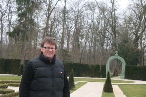 Pour Thierry Basset, amoureux de son domaine, piloter une équipe est une noble responsabilité © J.-F. Coffin