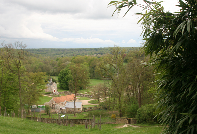 Le vallon aujourd'hui, cadre magnifique où il ne reste plus grand chose d'origine de l'abbaye © Jean-François Coffin