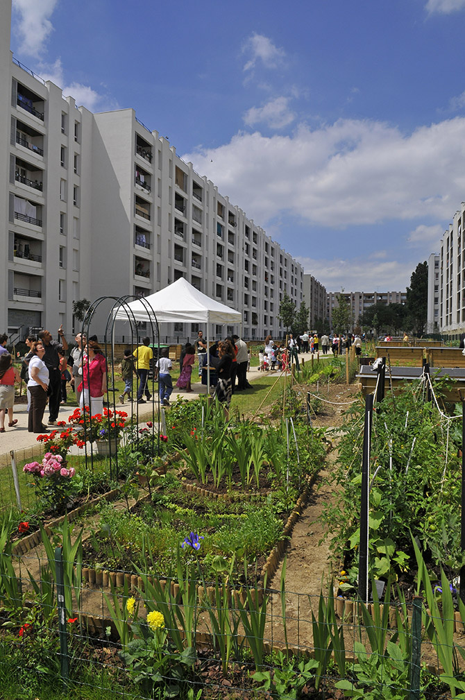 Jardins d'immeubles à Aulnay-sous Bois © JC Guilloux